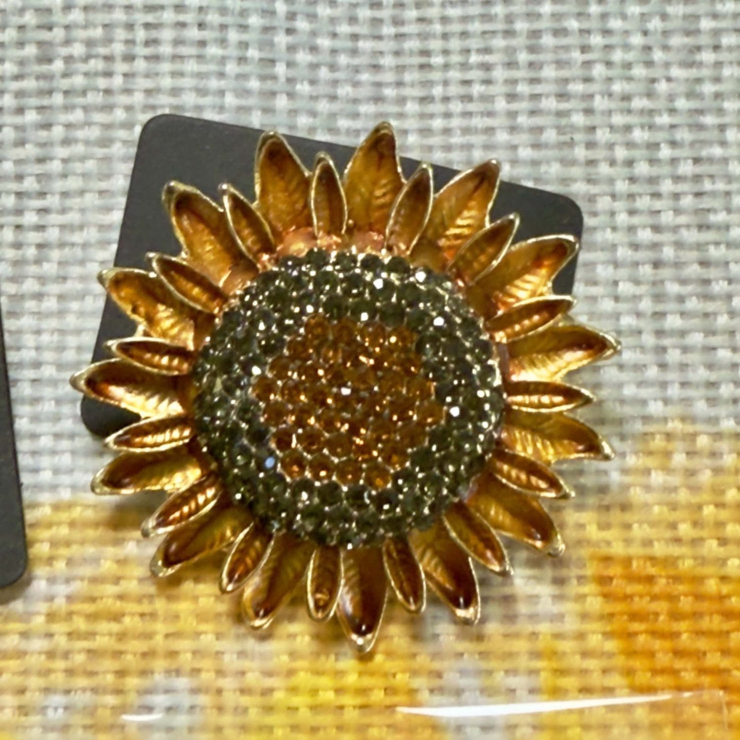 ‘Exquisite Sunflower’ Brooch