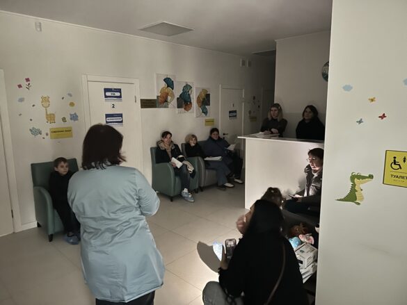 a clinic in ukraine with the power out
